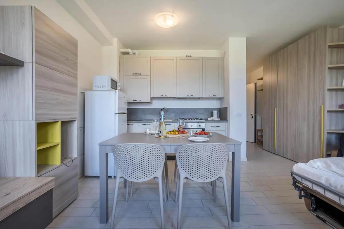 Madeleine Apartment Toscolano Maderno Exterior photo