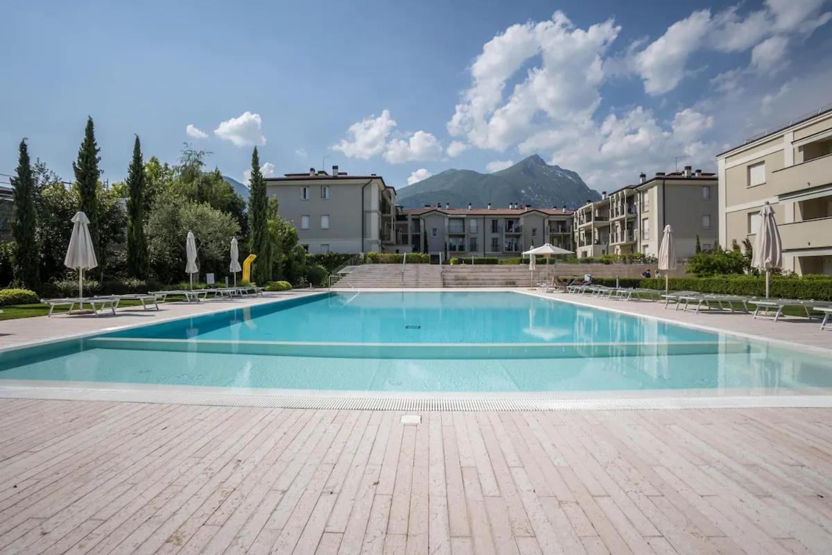 Madeleine Apartment Toscolano Maderno Exterior photo