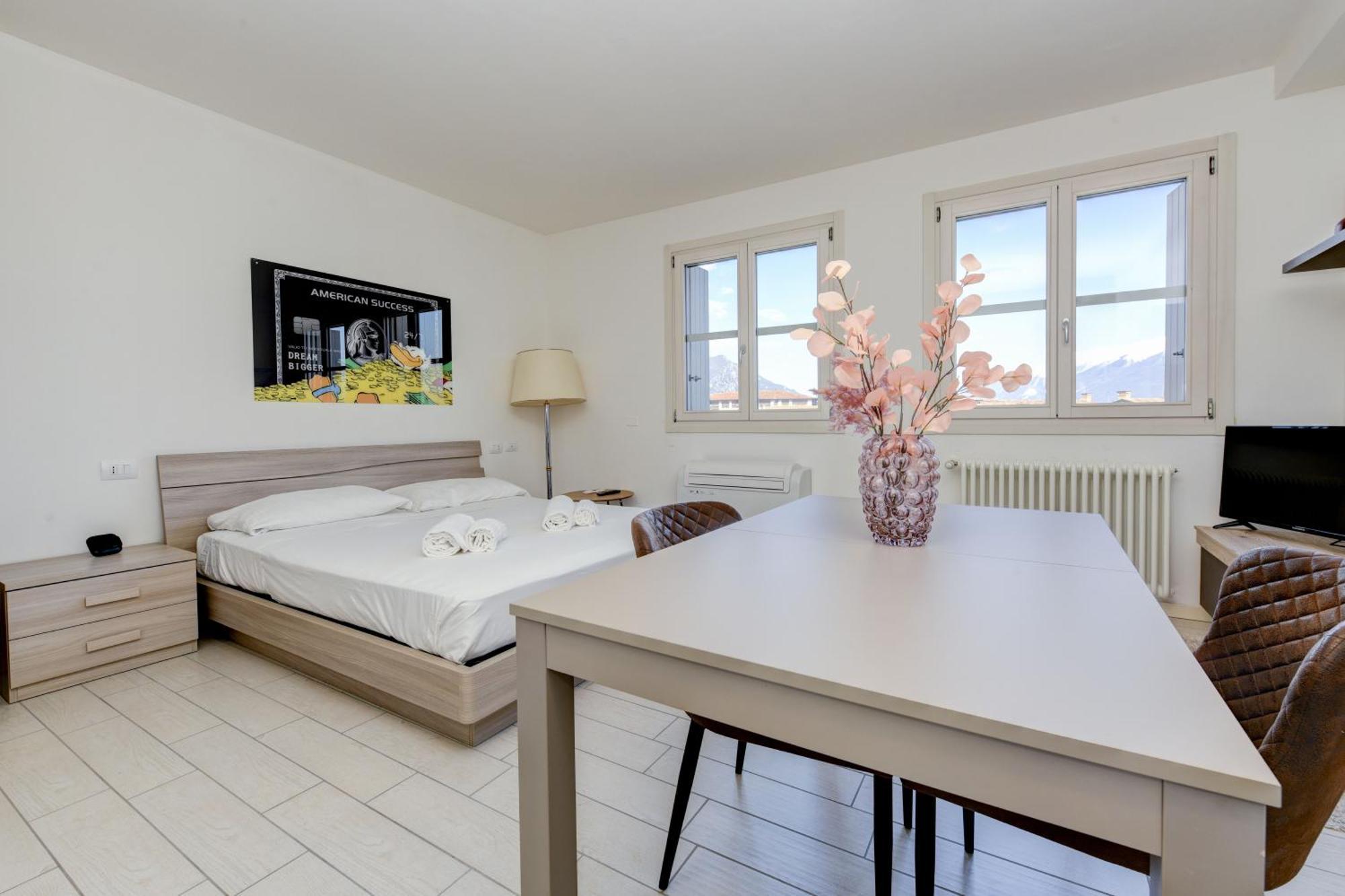 Madeleine Apartment Toscolano Maderno Exterior photo